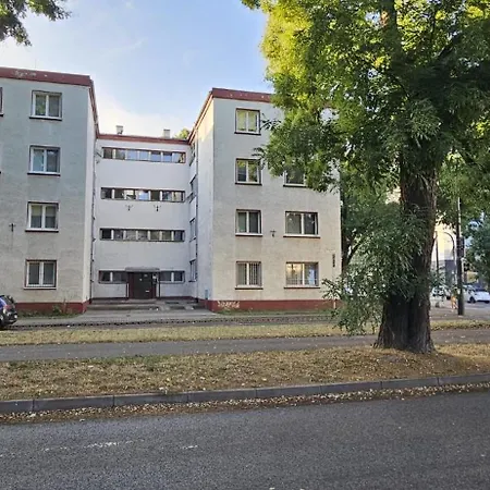 Manhattan Apartment Pressburg